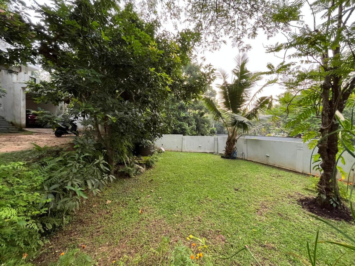Villa Dinoos- Weligama Exteriér fotografie
