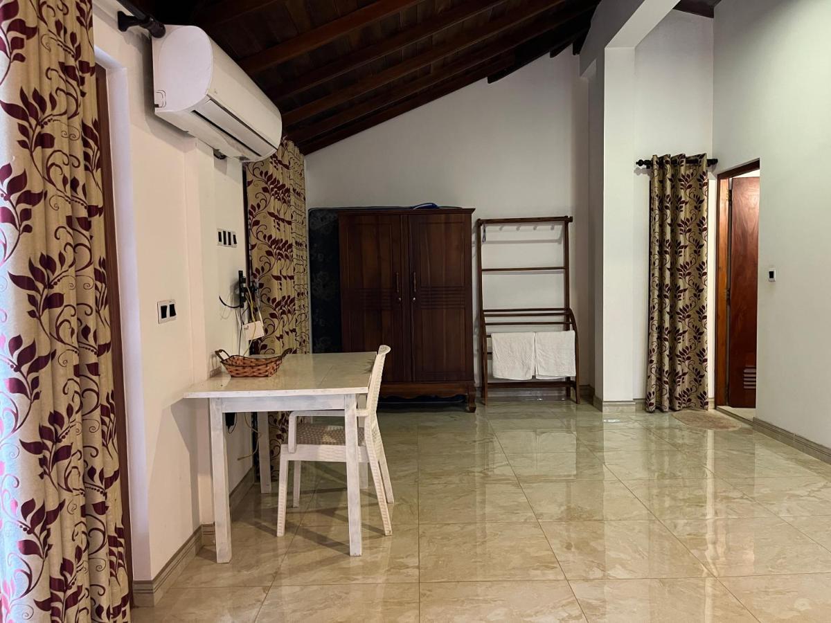 Villa Dinoos- Weligama Exteriér fotografie