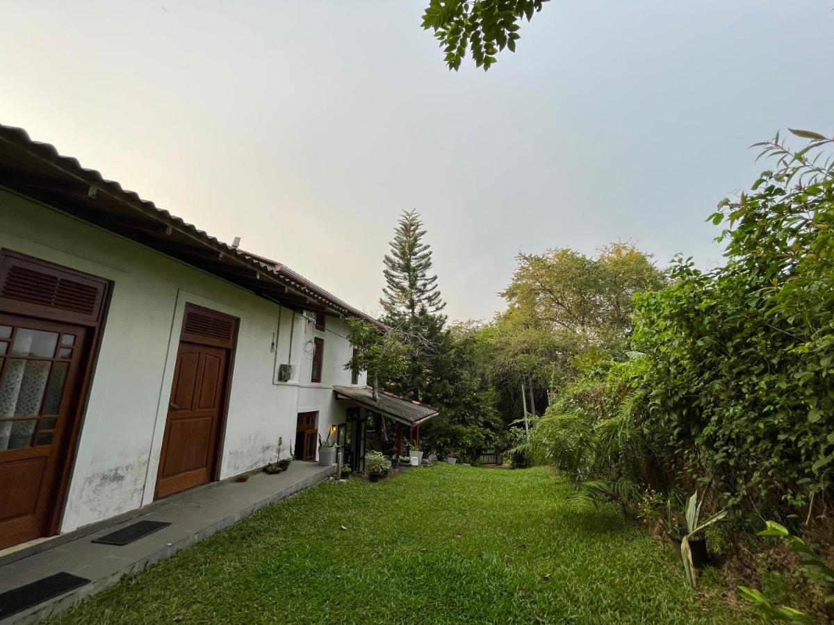 Villa Dinoos- Weligama Exteriér fotografie