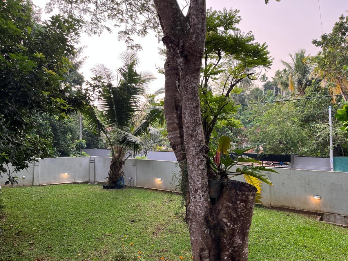 Villa Dinoos- Weligama Exteriér fotografie